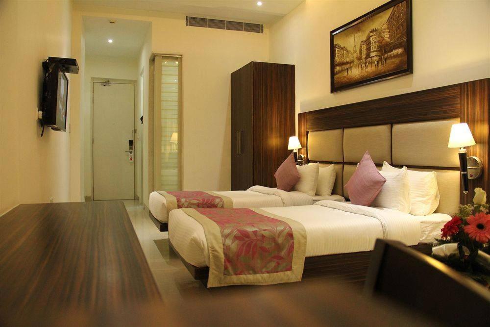 Bhawna Clarks Inn Agra Агра Экстерьер фото