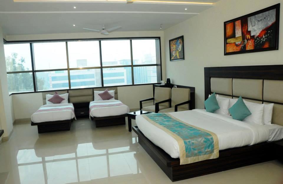 Bhawna Clarks Inn Agra Агра Экстерьер фото